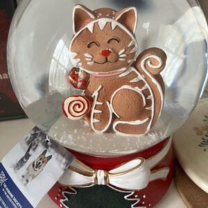 The Human Society Holiday Gingerbread Cat Snow Globe